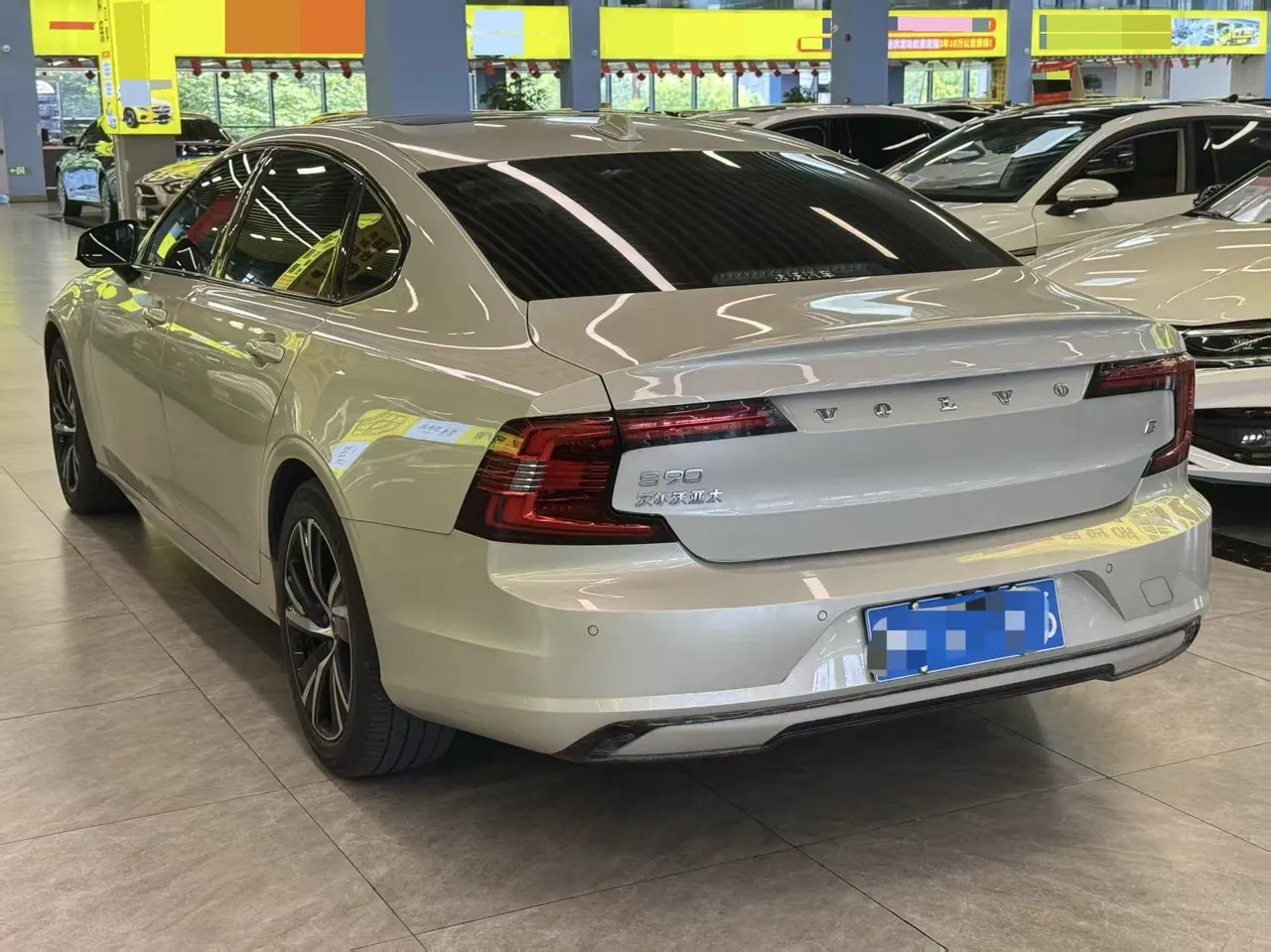 Volvo 2021 S90 48V 2.0T B5 Zhiyi Sports Edition Automatic Gear 8