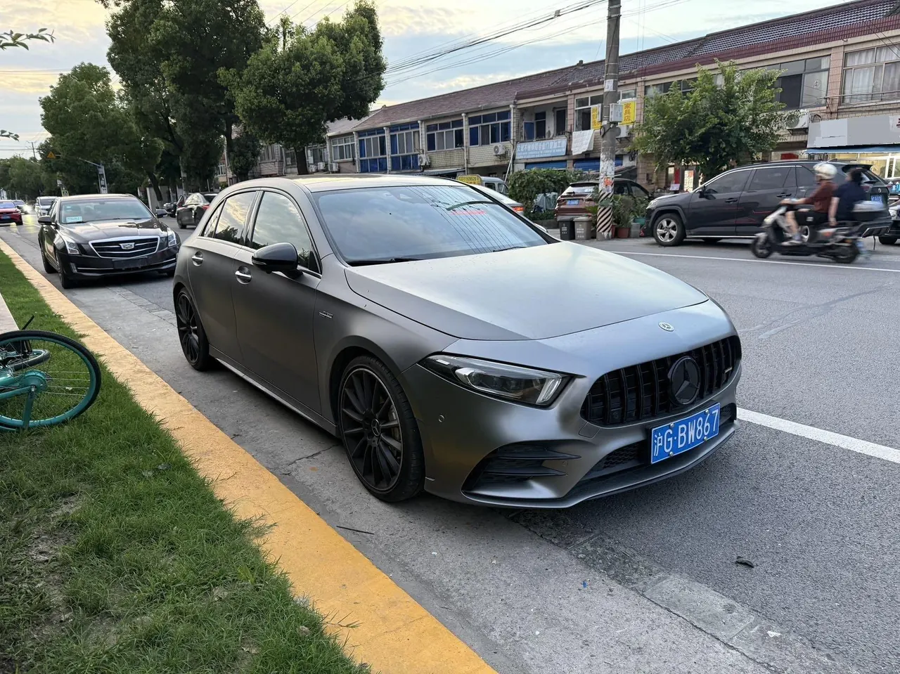 Mercedes Benz Class A AMG (Imported) 2020 A 35 AMG 4MATIC 2.0T Automatic Gear 3