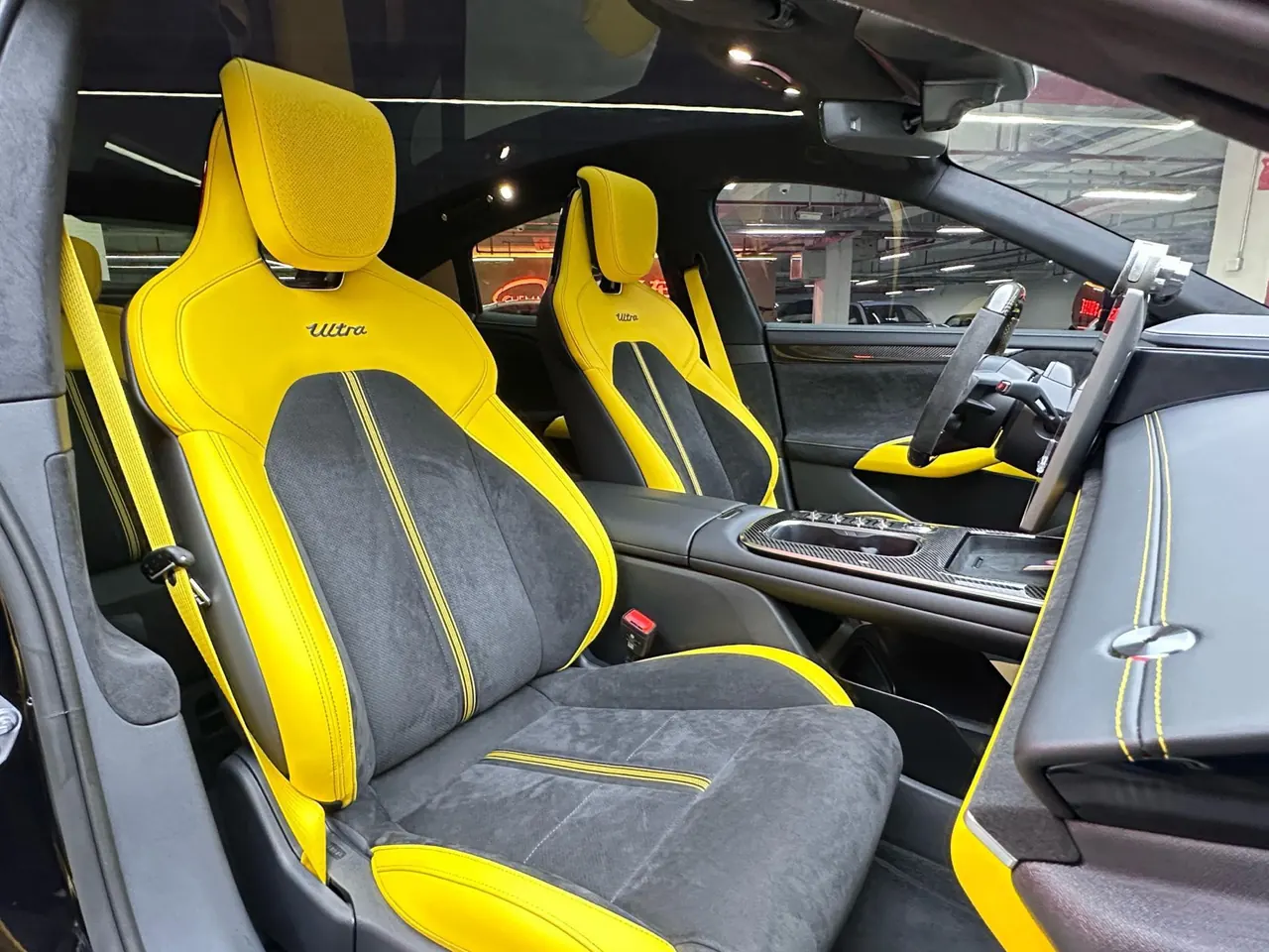 MI 2025 SU7 Ultra Ultra Automatic 8