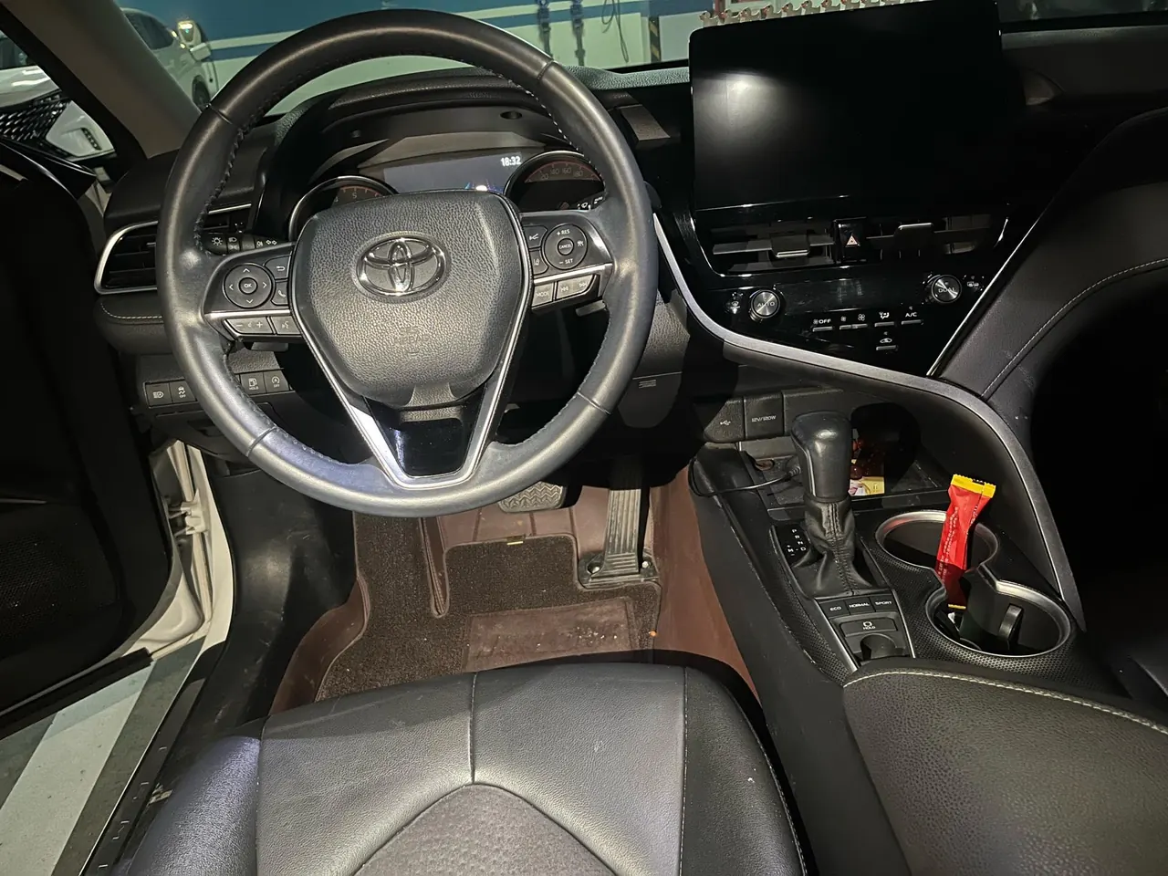 Toyota 2021 Camry 2.0S Stepless Front Edition Automatic Gear 3