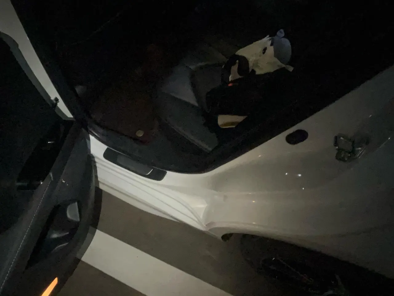 Toyota 2021 Camry 2.0S Stepless Front Edition Automatic Gear 4