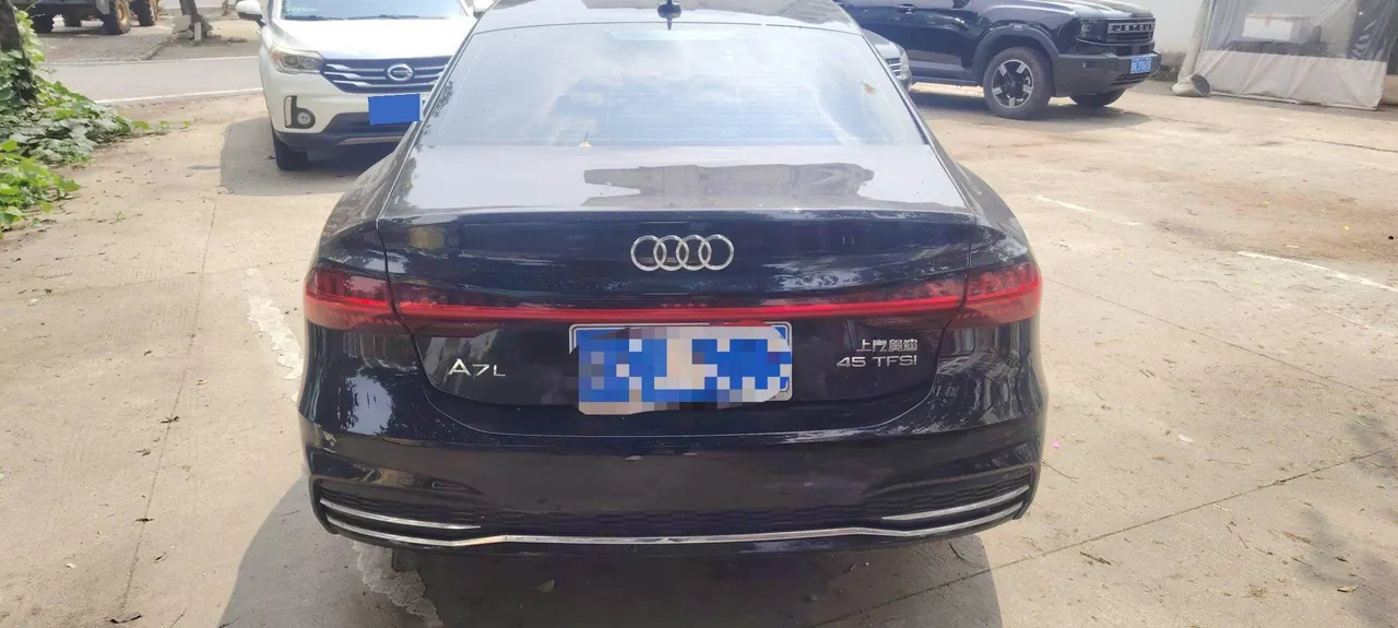 Audi 2024 A7L 2.0TFSI 45TFSI S-line Zhumeng Crystal Set Automatic Gear 6