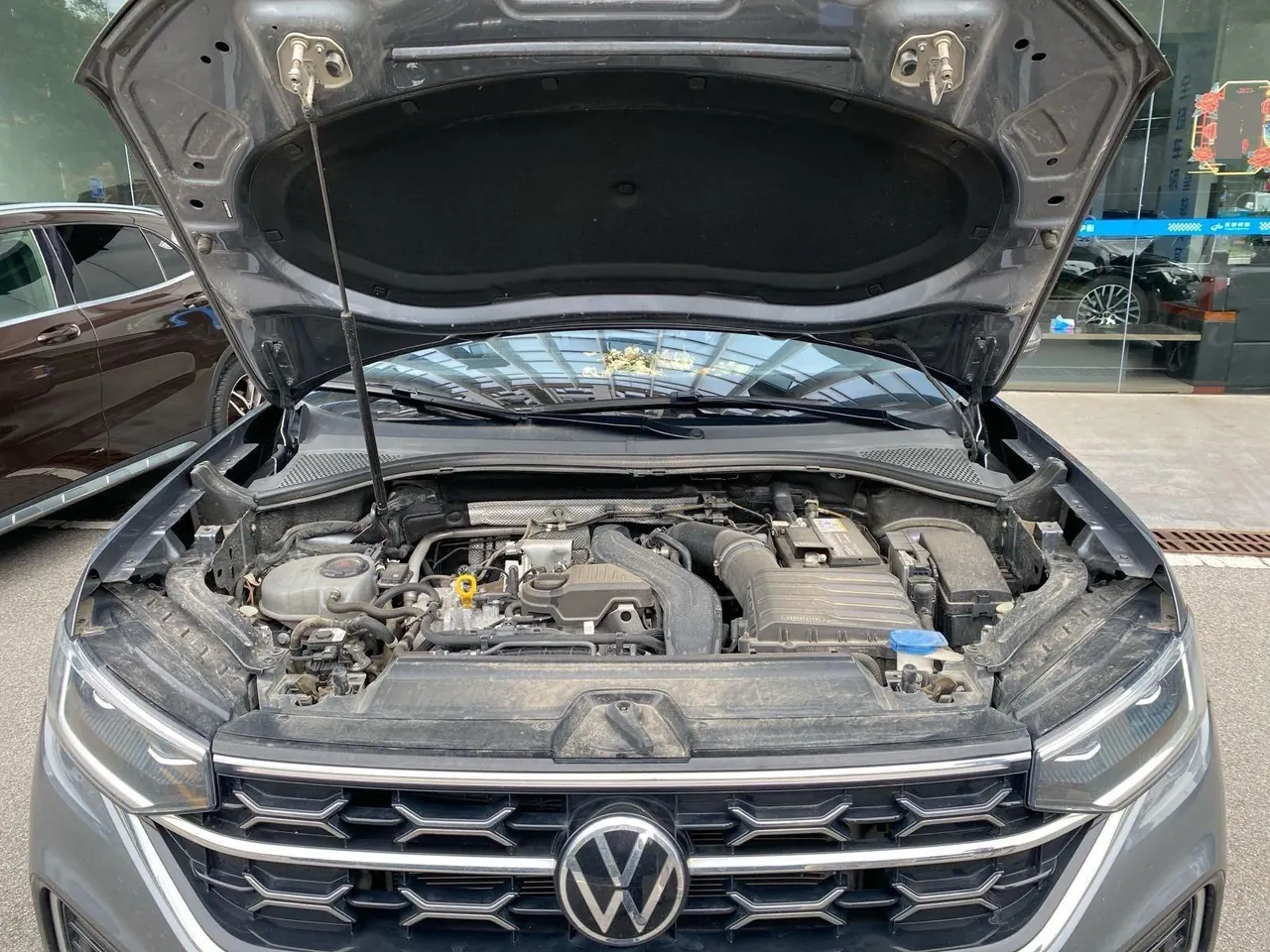 Volkswagen 2024 Tanyue 1.5TSI 300TSI Two-Drive Luxury Plus Advanced Edition Automatic Gear 5