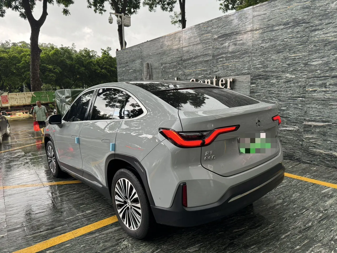 NIO 2020 EC 6 605KM Sports Edition Automatic Gear 4