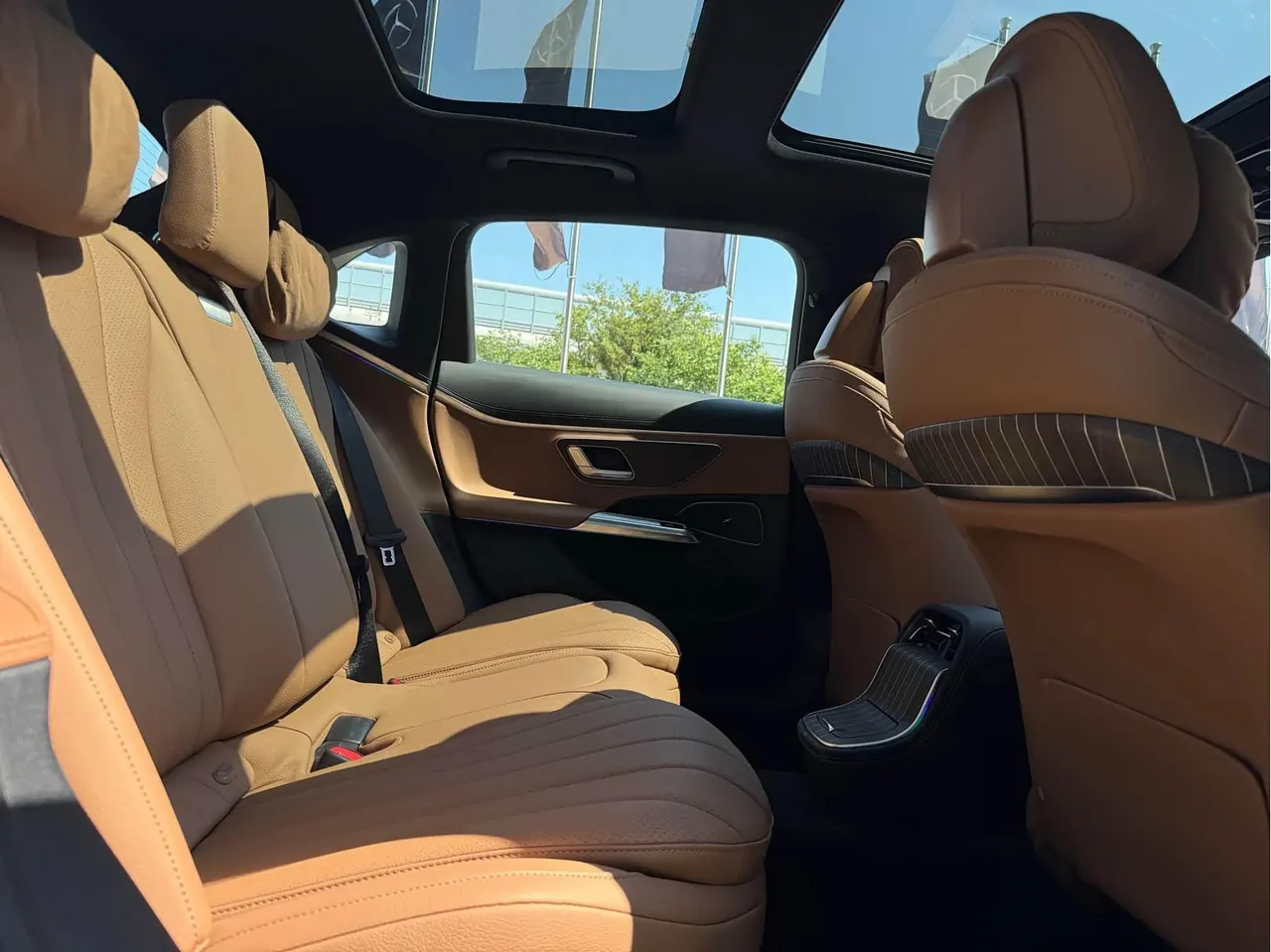 Mercedes Benz Class E New Energy 2024 E 350 e L 2.0T Automatic Gear 9