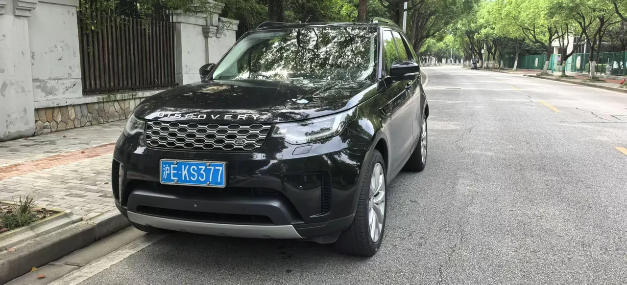 Открыть галерею: Land Rover found (imported) 2024 found 5 48V 3.0T 360PS S automatic gear