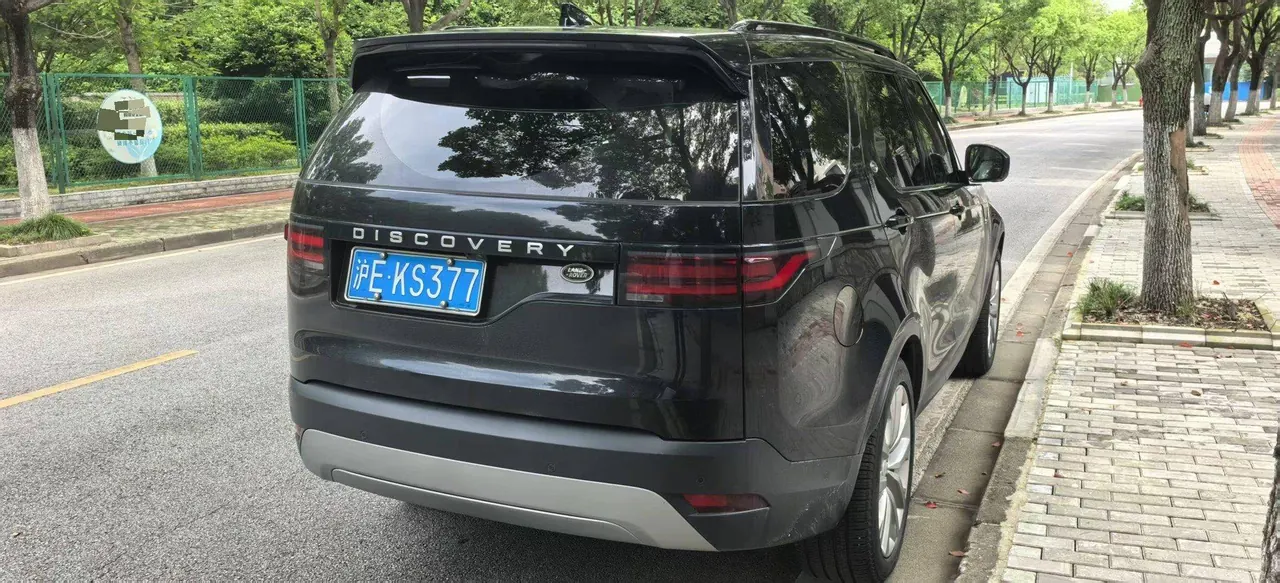 Land Rover found (imported) 2024 found 5 48V 3.0T 360PS S automatic gear 3