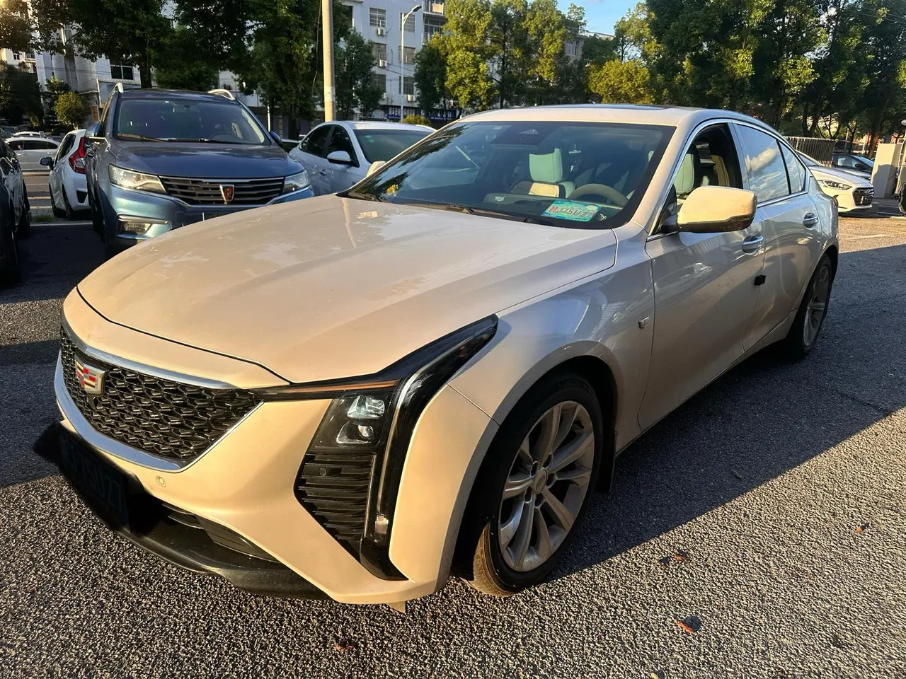 Cadillac 2024 CT5 2.0T 28T luxury automatic gear - View 1