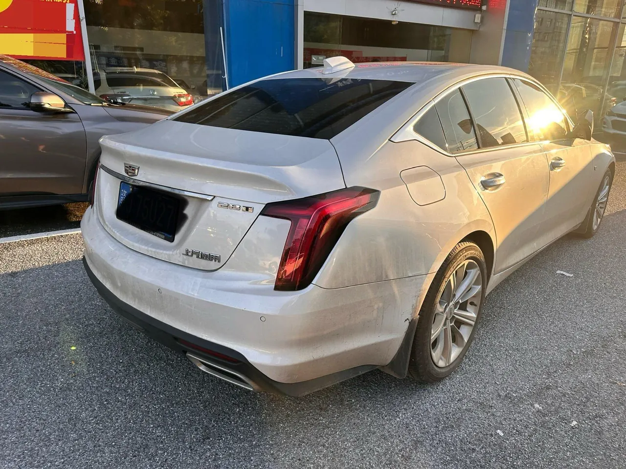 Cadillac 2024 CT5 2.0T 28T luxury automatic gear 5