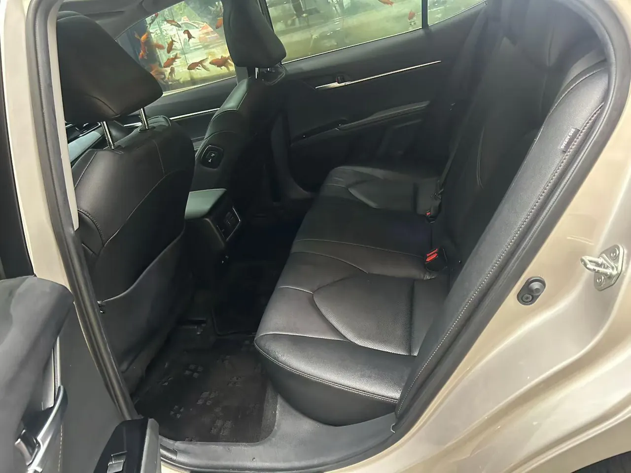 Toyota 2021 Camry 2.0G Stepless Deluxe Edition Automatic Gear 5