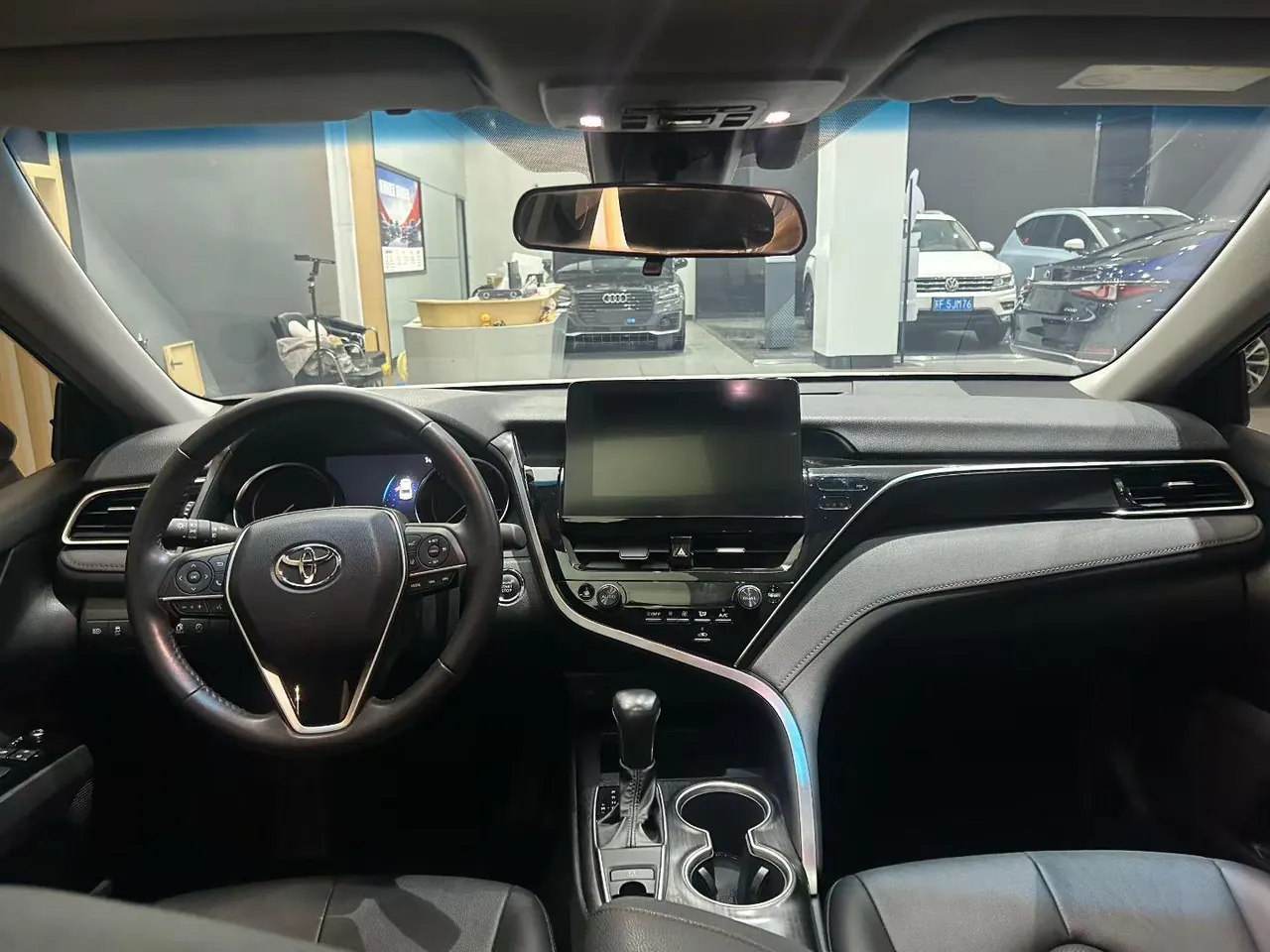 Toyota 2021 Camry 2.0G Stepless Deluxe Edition Automatic Gear 6