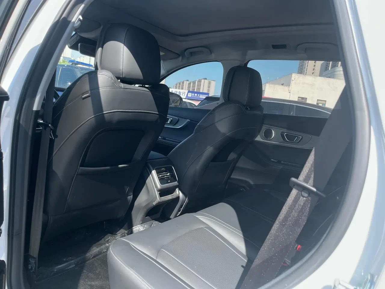 Chery 2024 Ruihu 8 PRO 1.6T 290T Champion Edition Two-wheel Drive Shining Edition 5-seat Automatic Gear 5