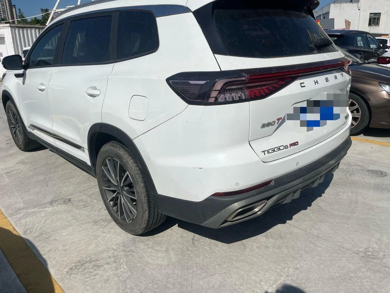 Chery 2024 Ruihu 8 PRO 1.6T 290T Champion Edition Two-wheel Drive Shining Edition 5-seat Automatic Gear 6