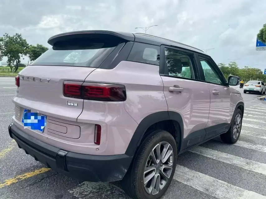 Geely 2026 model Icon 1.5TD Chocolate Elegant Edition, automatic transmission 4