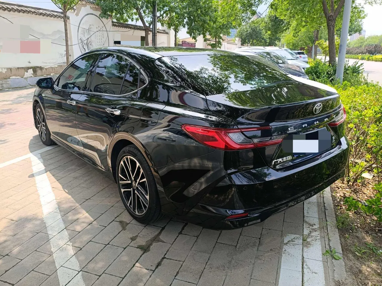 Toyota 2024 Camry Dual Engine 2.5HG Stepless Premium Edition Automatic Gear 4
