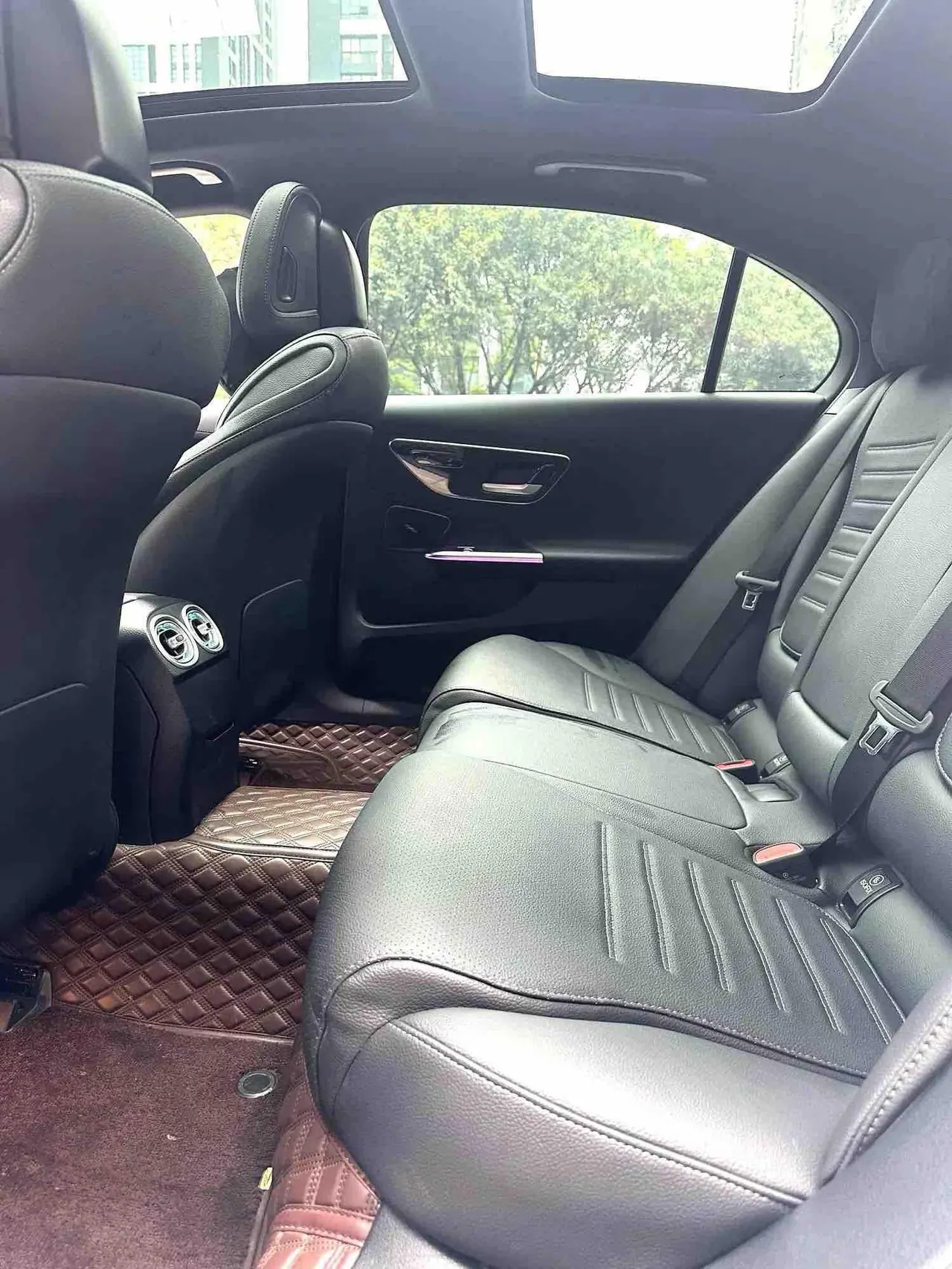 Mercedes Benz Class C 2024 C 260 L 48V 1.5T (Change 3) Automatic 8