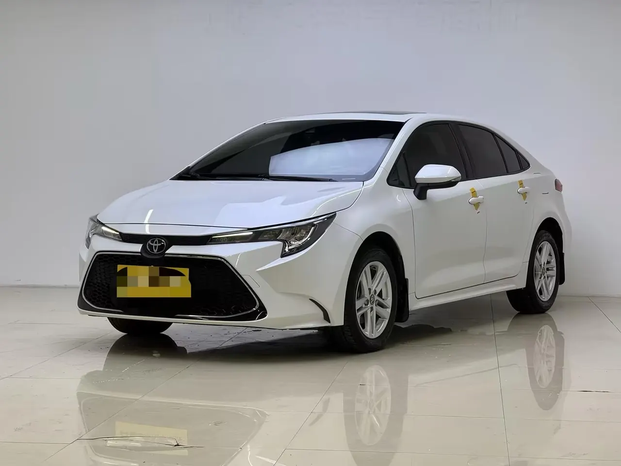 Open image lightbox: Toyota 2021 Lei Ling 1.2T Stepless 185T Deluxe Automatic Gear