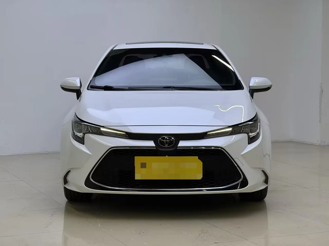 Toyota 2021 Lei Ling 1.2T Stepless 185T Deluxe Automatic Gear 2