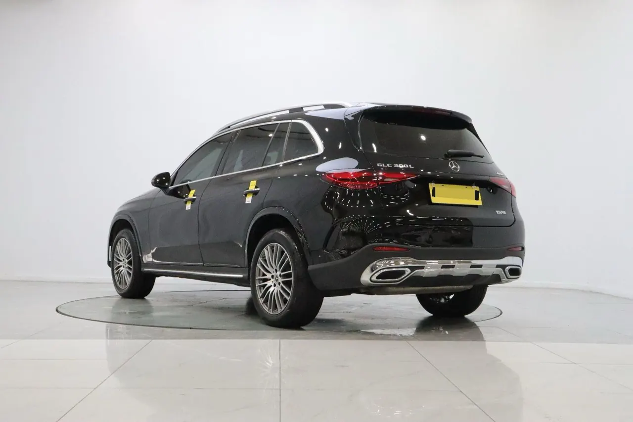 Mercedes Benz 2023 GLC 300 L 4MATIC 48V 2.0T dynamic 7-seat automatic gear 3