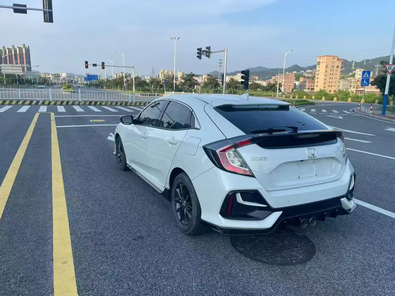 Honda 2021 Civic Hatchback 1.5T Stepless 220TURBO New Sharp Control Automatic Gear 9