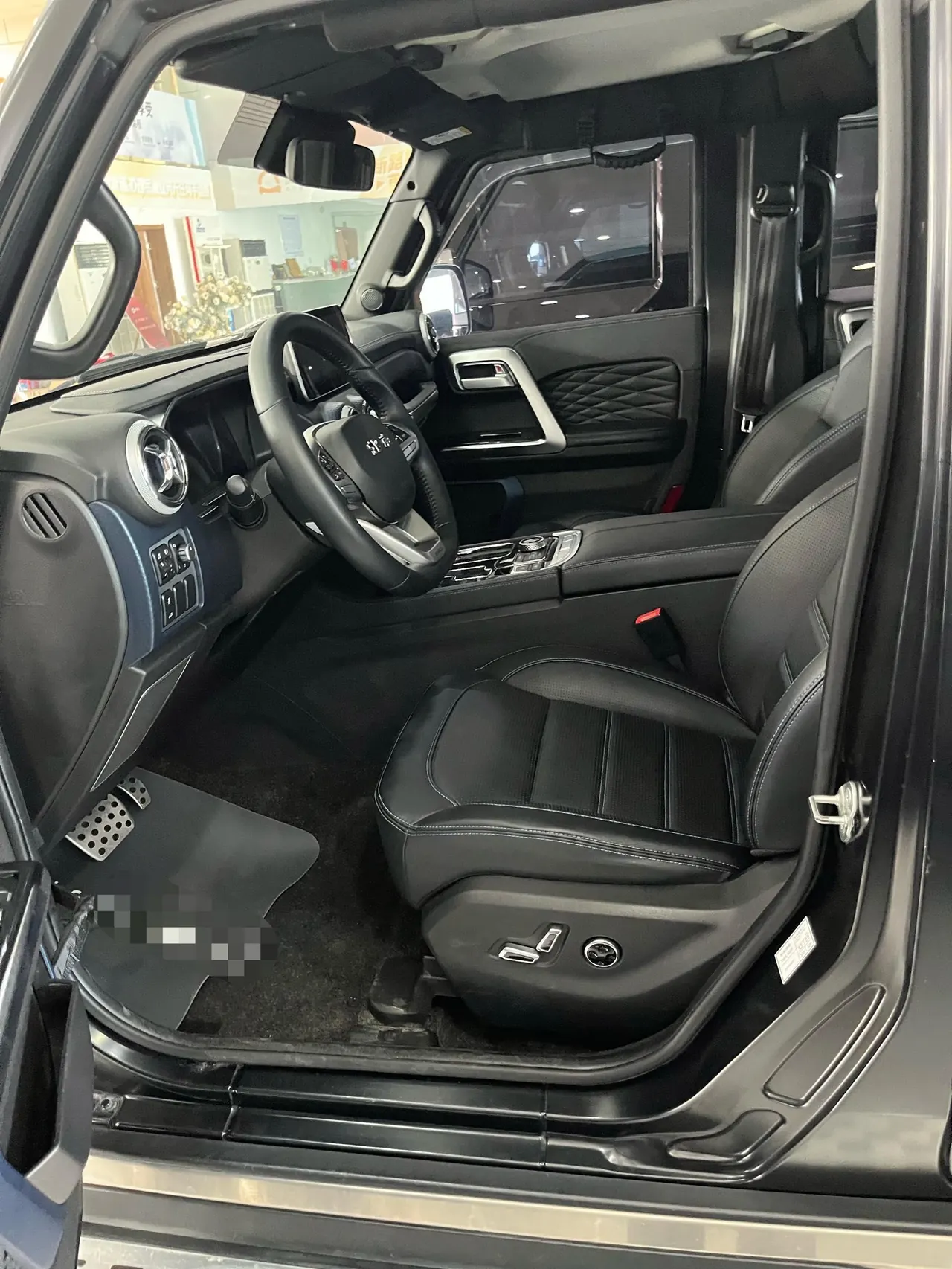 Beijing 2021 BJ40 2.3T Four-wheel Drive Blade Hero Edition Extreme Automatic Gear 4