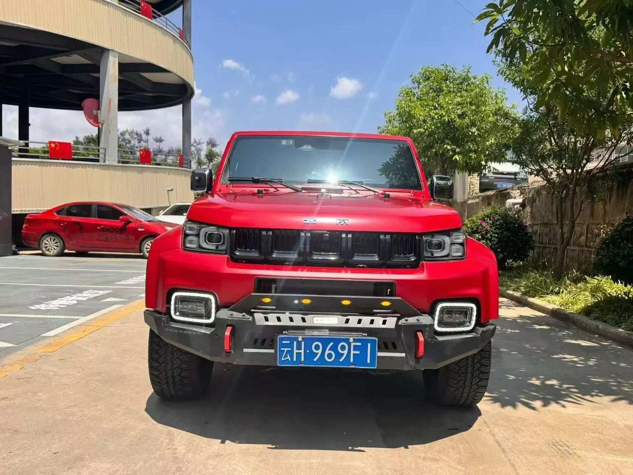 Beijing 2021 BJ40 2.0T four-wheel drive blade hero version pioneer automatic gear 2