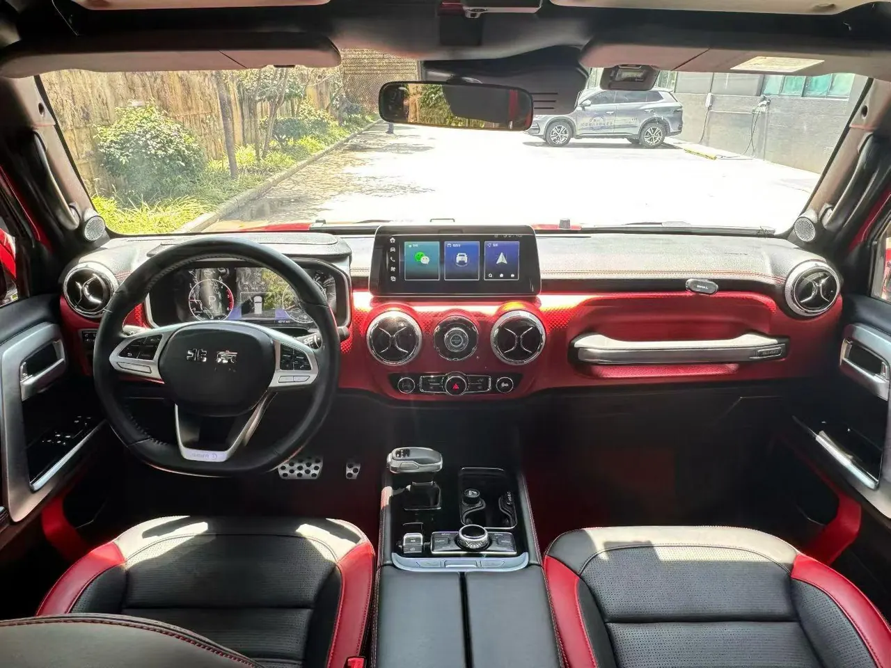 Beijing 2021 BJ40 2.0T four-wheel drive blade hero version pioneer automatic gear 6