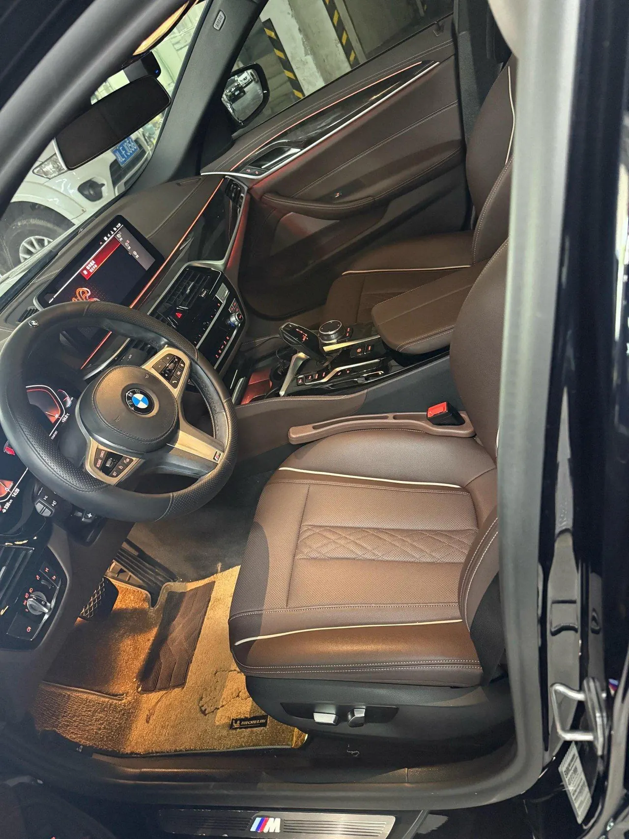 BMW 5 Series 2021 525Li 2.0T M Sports Suit Automatic Gear 4