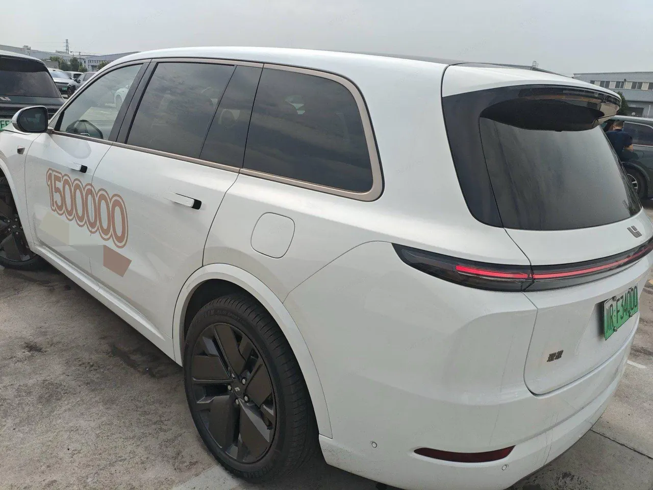 Li 2025 L9 Ultra Smart Refresh Edition Automatic Transmission 2