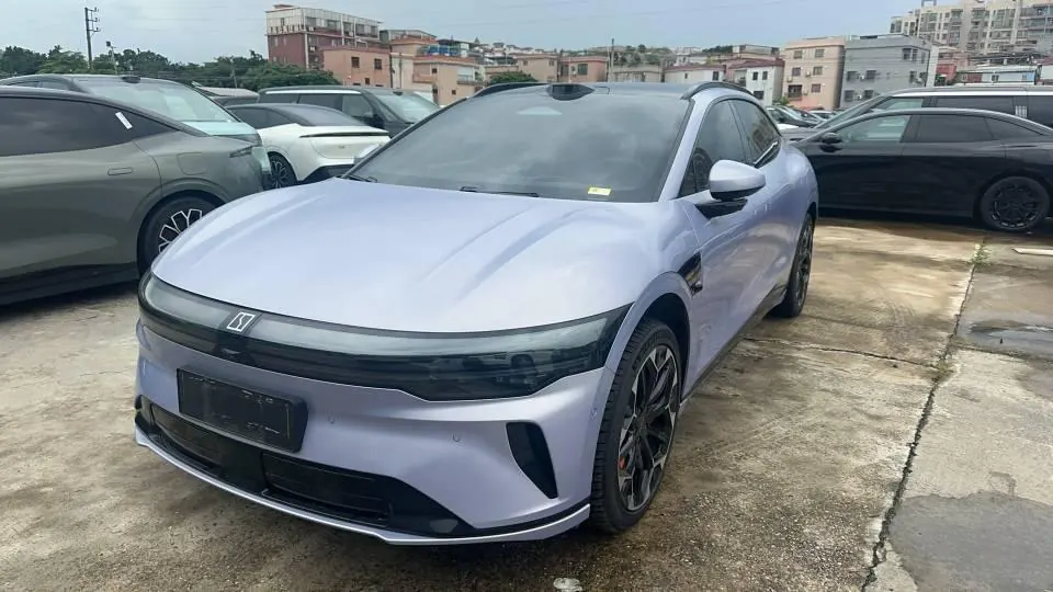 Zeekr 2025 Zeekr 007GT long endurance four-wheel drive intelligent driving version 100kWh automatic gear - View 1