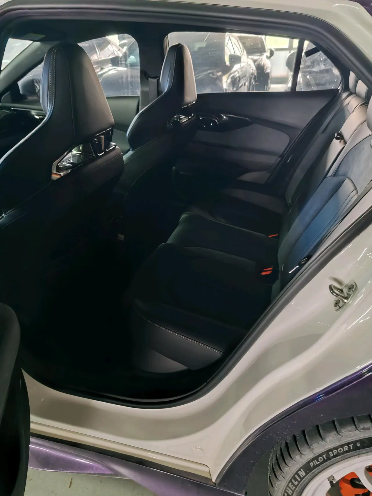 Chuanqi 2023 Shadow Leopard R 2.0T 400T MAX Automatic Gear 6