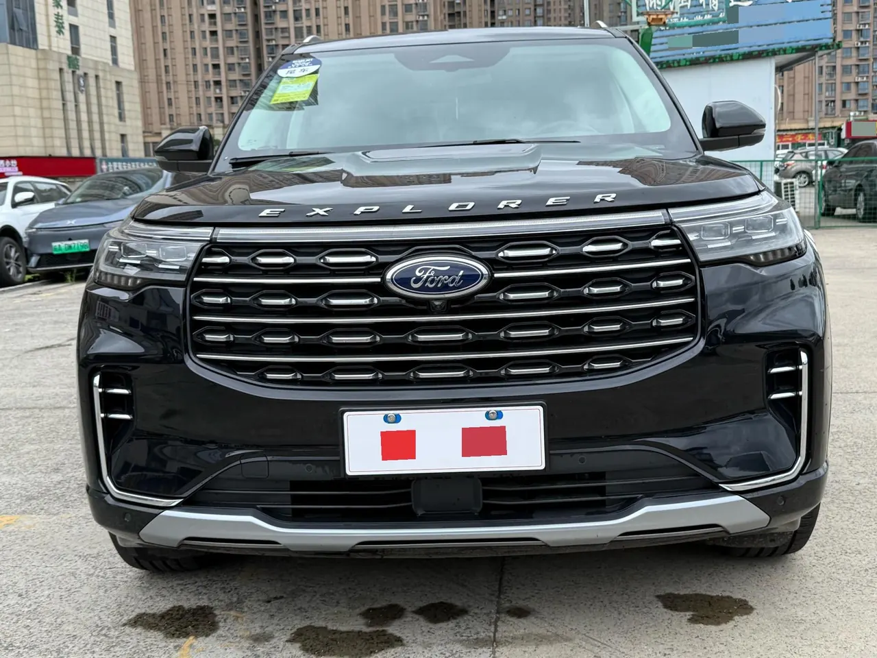 Ford 2024 Explorer 2.3T EcoBoost Four-wheel Drive Titanium Edition 7-seat Automatic Gear 3