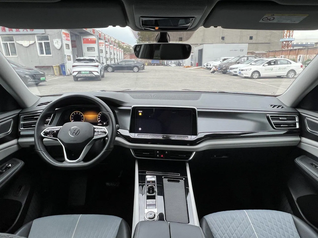 Volkswagen 2021 Tuang 2.0TSI 380TSI Four-wheel Drive Deluxe Edition Automatic Gear 13