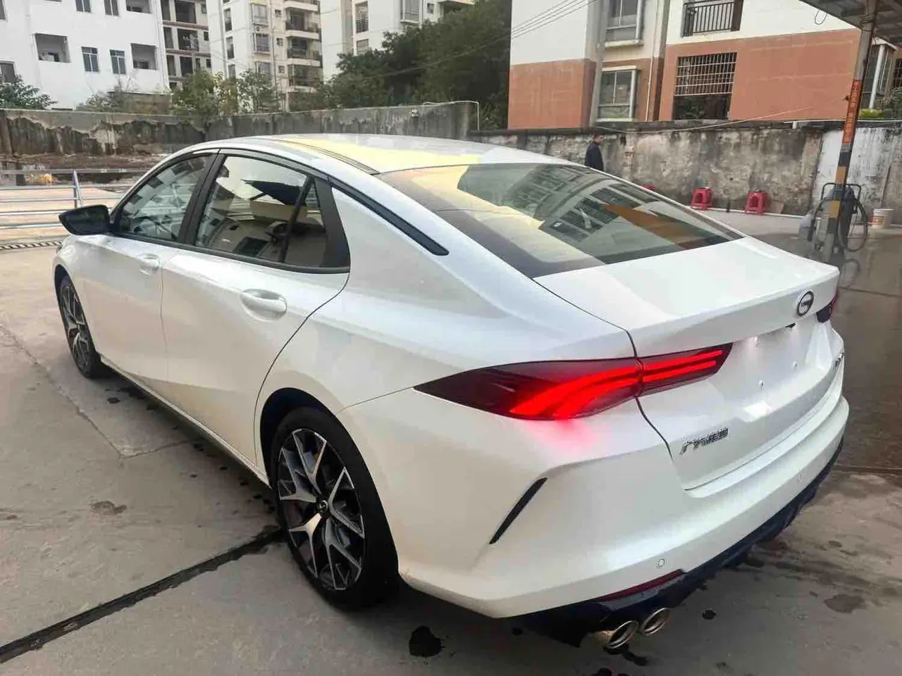 Chuanqi 2021 Shadow Leopard 1.5T 270T Shadow Leopard J15 Edition Automatic Gear 6