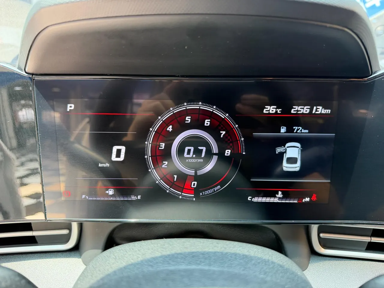 Hyundai 2021 Elantra -3-compartment 1.5 stepless LUX premium automatic gear 17
