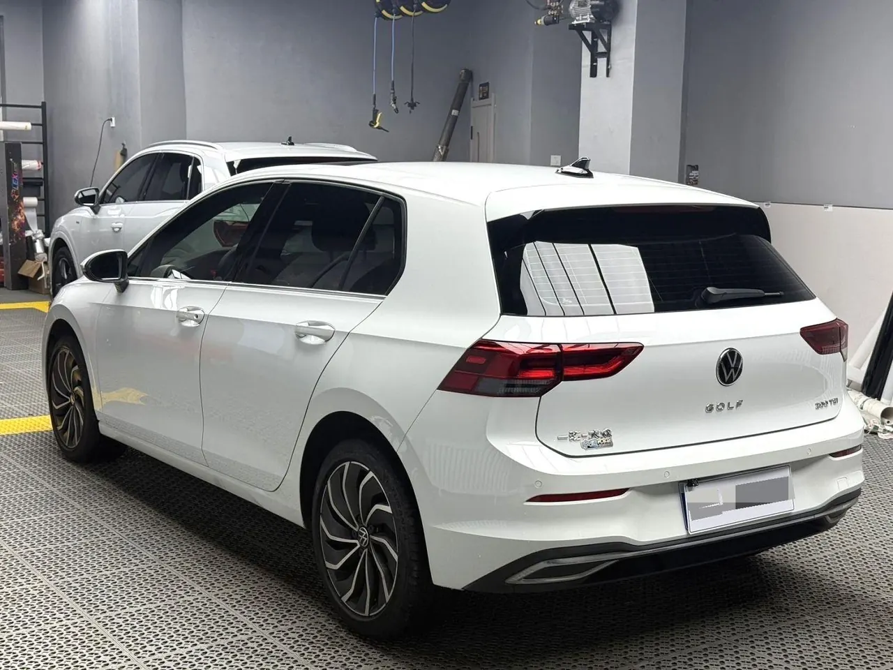 Volkswagen 2021 Golf 8 1.2TSI 200TSI Automatic 8