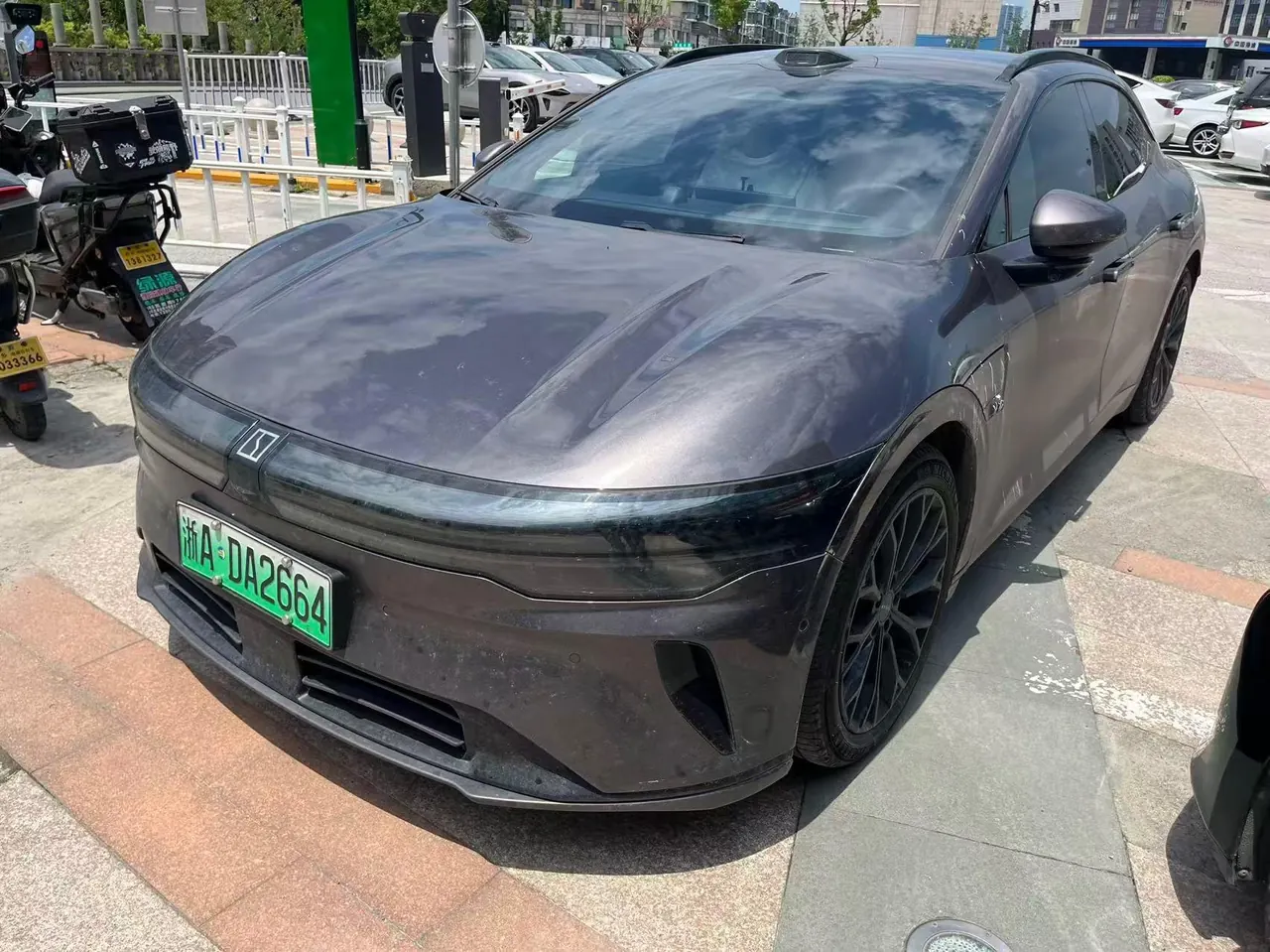 Open image lightbox: Zeekr 2025 Zeekr 007GT long endurance four-wheel drive intelligent driving version 100kWh automatic gear