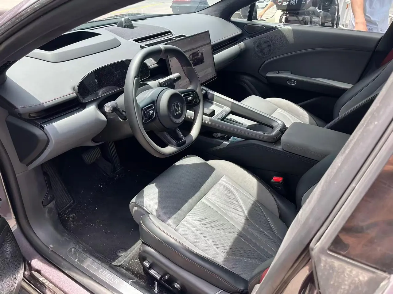 Zeekr 2025 Zeekr 007GT long endurance four-wheel drive intelligent driving version 100kWh automatic gear 3