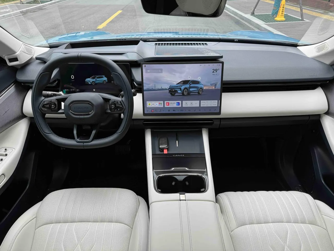 LYNK&amp;CO 2026 LYNK&amp;CO 08 EM-P 1.5T 210 Four-wheel Drive Performance Ultra H7 Automatic Gear 4