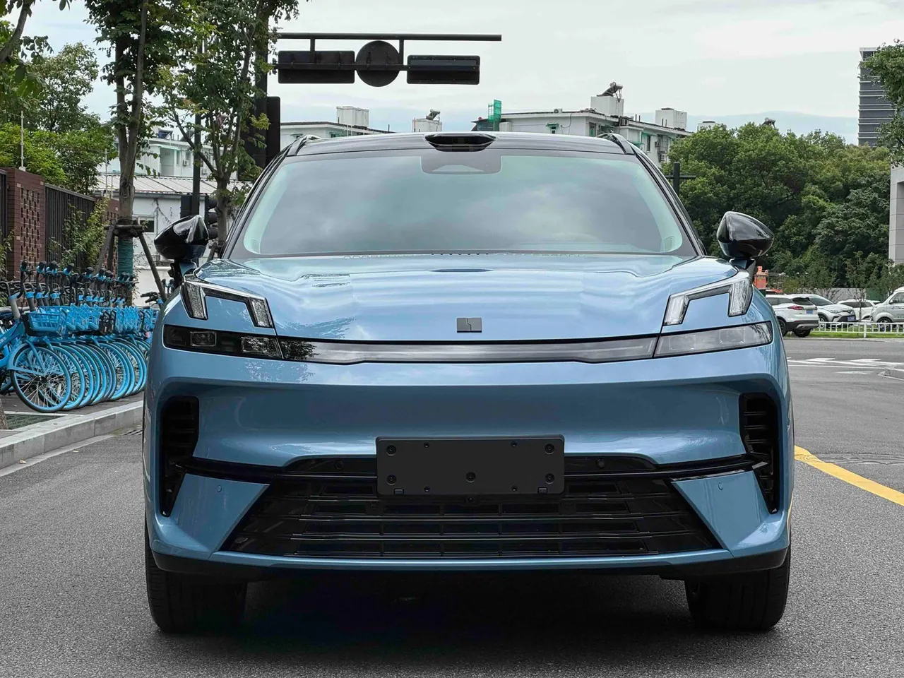 LYNK&amp;CO 2026 LYNK&amp;CO 08 EM-P 1.5T 210 Four-wheel Drive Performance Ultra H7 Automatic Gear 9