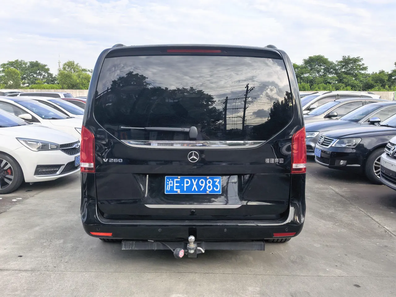 Mercedes Benz V 2022V 260 2.0T Premium Edition Automatic Gear 8