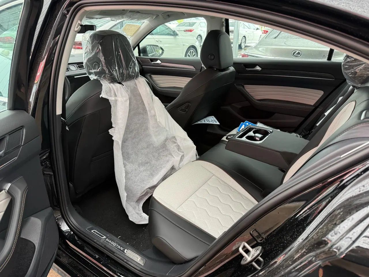 Volkswagen 2026 Magotan 2.0TSI 380TSI 30 million selected luxury automatic gear 3