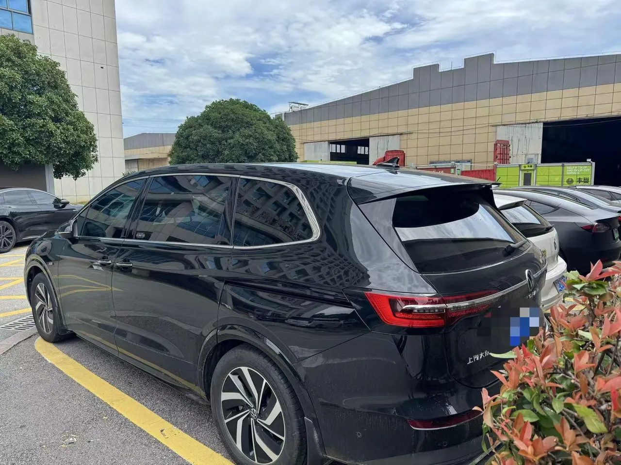 Volkswagen 2024 Wei (Viloran) 2.0TSI 380TSI Zunchi Edition Automatic Gear 4