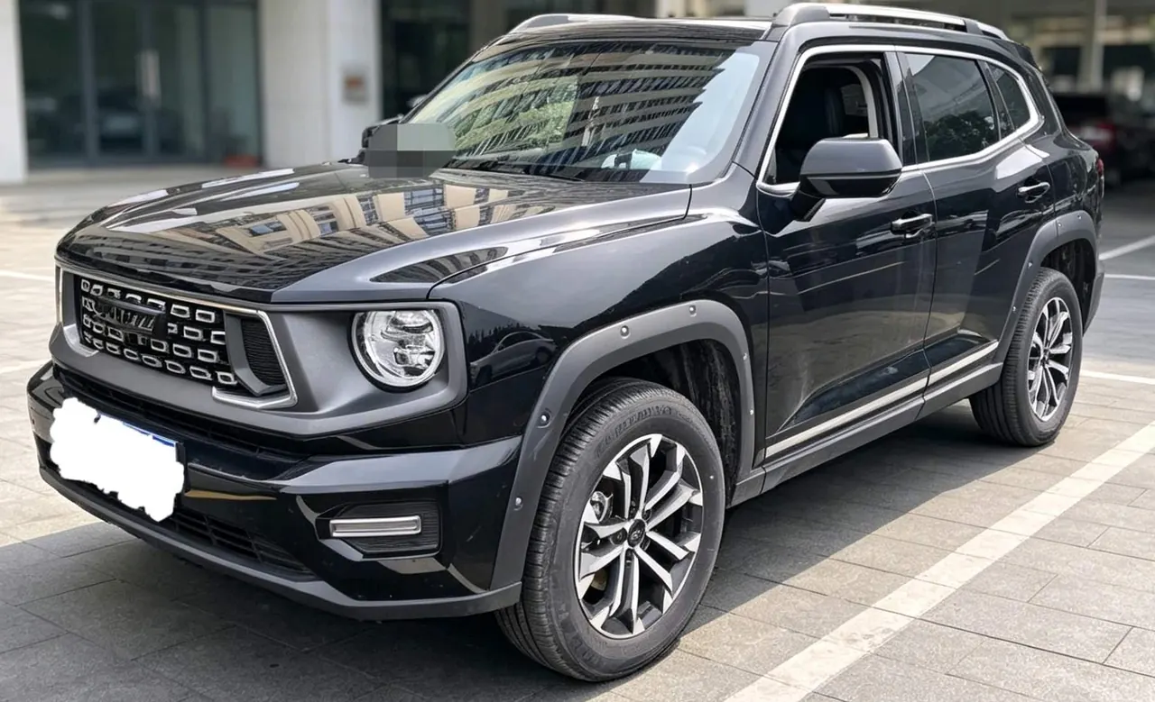 Open image lightbox: Haval 2023 big dog 2.0T two-wheel drive Chaoye version Plus automatic gear