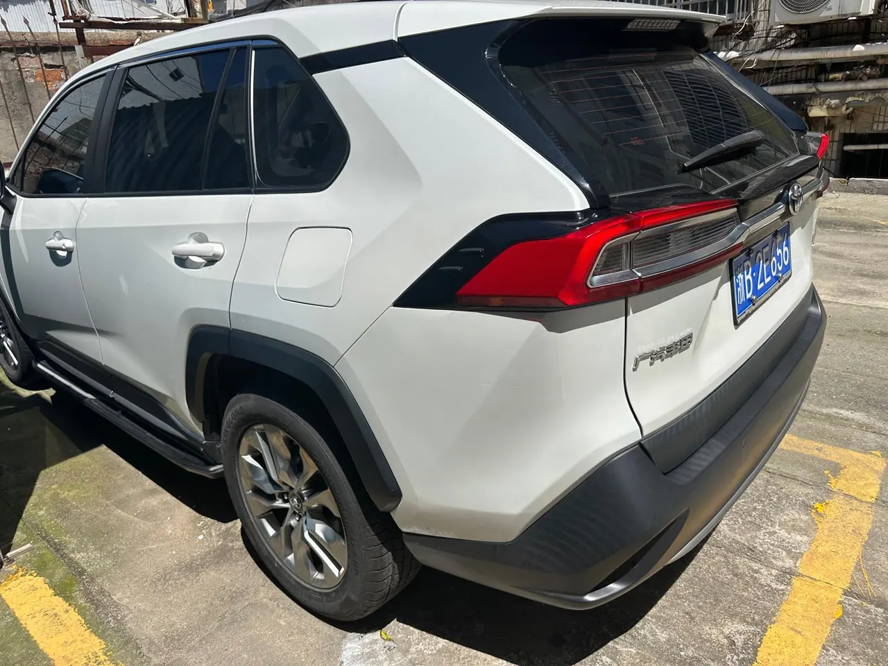 Toyota 2021 Wilanda 2.0 Stepless Four-wheel Drive Deluxe Edition Automatic Transmission 2