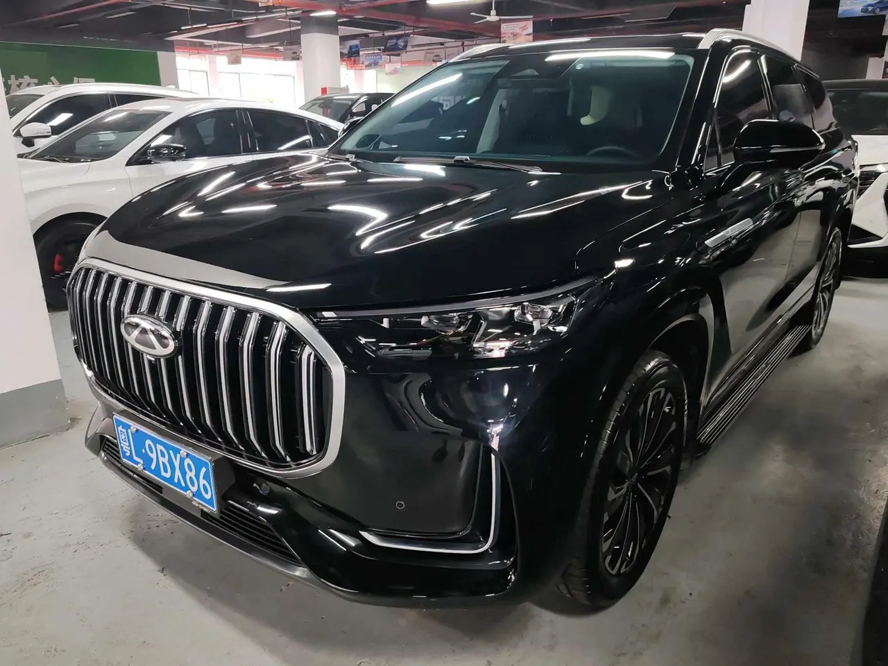 Открыть галерею: Chery 2023 Ruihu 9 2.0T 400T Two-Drive Deluxe Edition 7-seat Automatic Gear