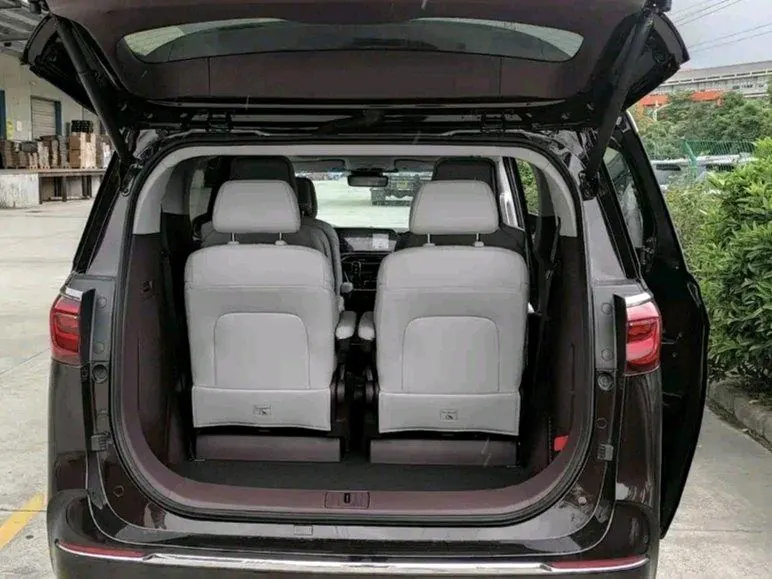 Buick 2021 GL8 Avenir 2.0T Six-seat Sage Edition Automatic Gear 4