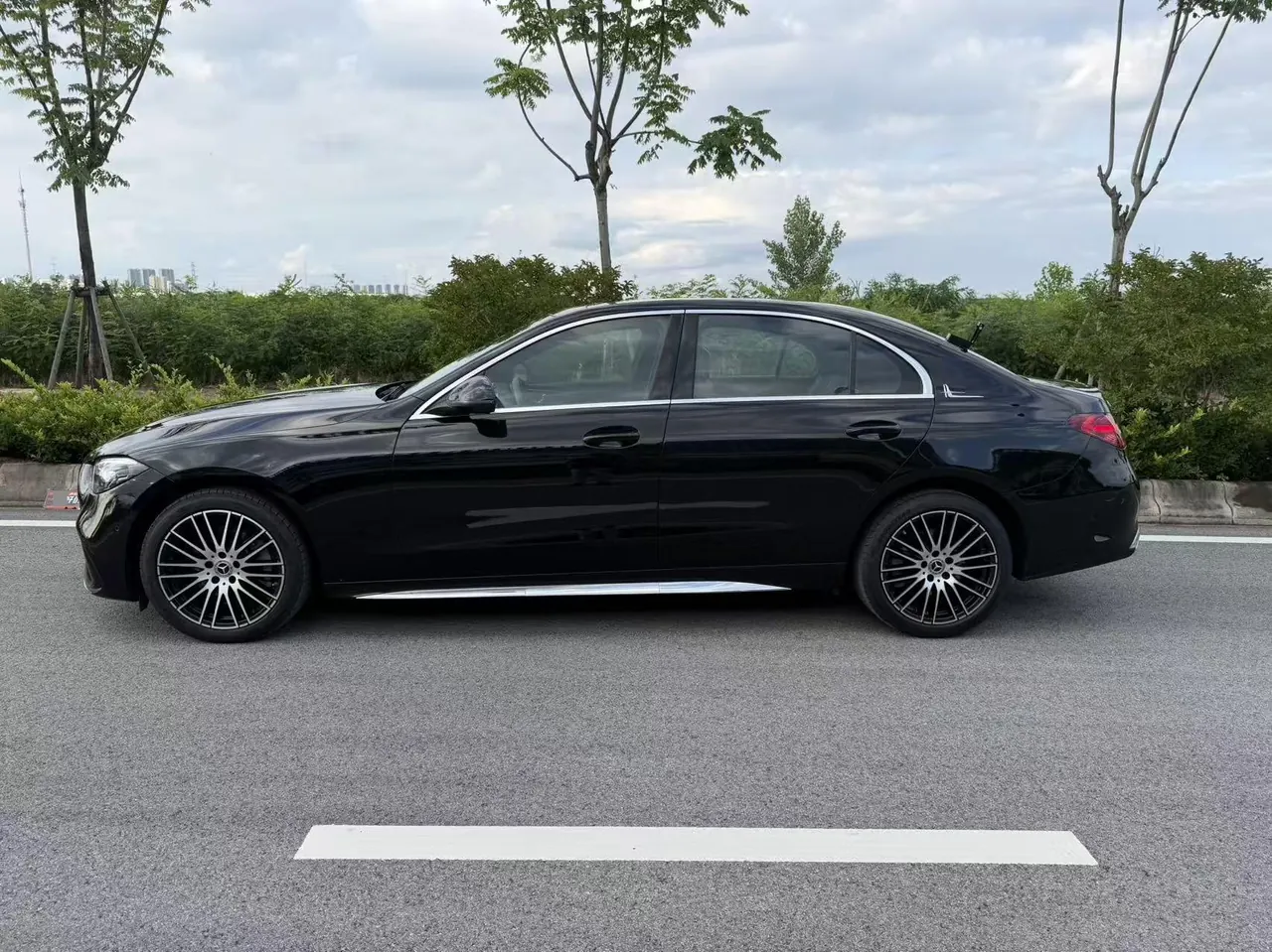 Mercedes Benz Class C 2023 C 260 L 48V 1.5T Sports Edition Automatic Gear 2