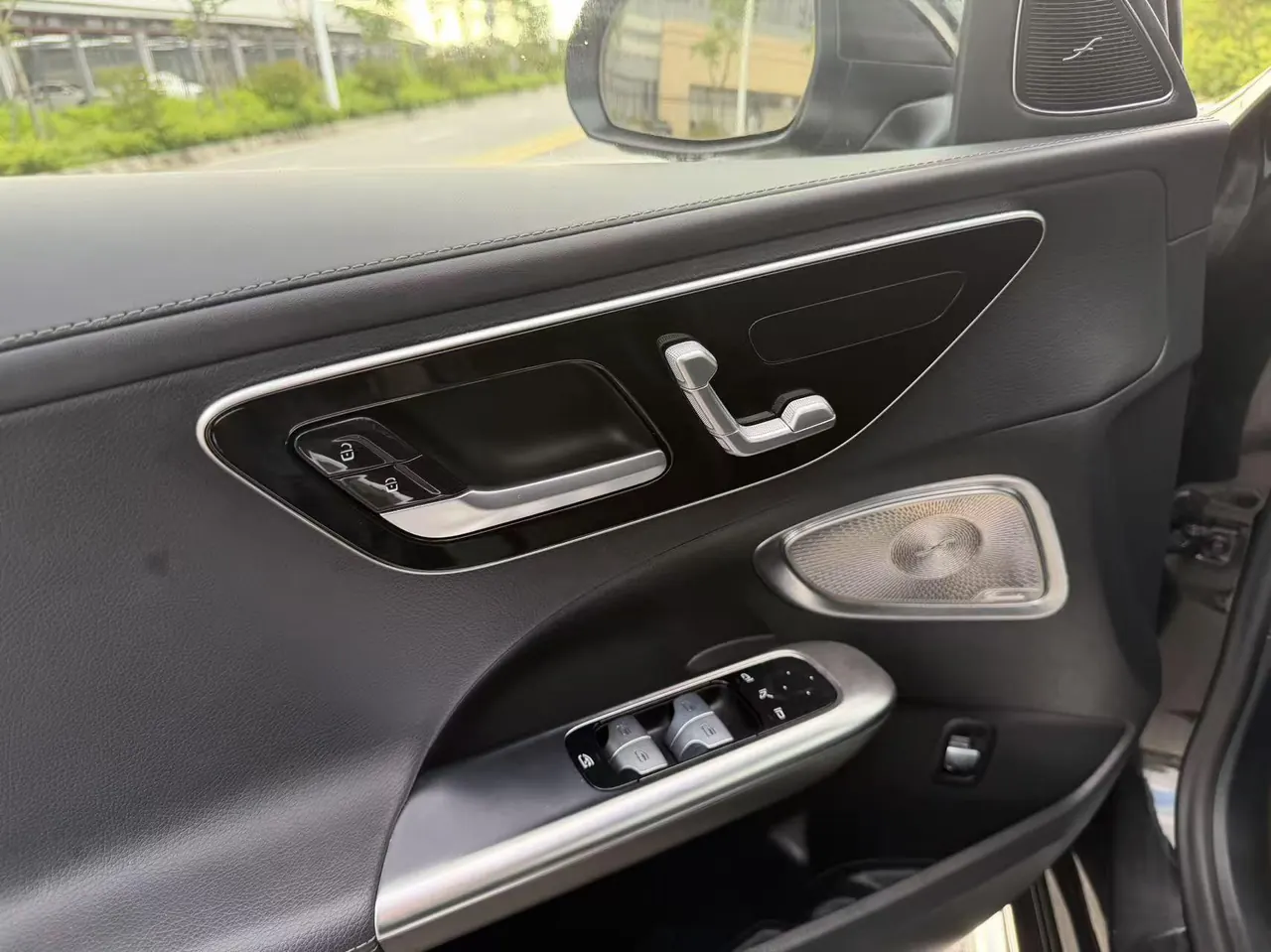 Mercedes Benz Class C 2023 C 260 L 48V 1.5T Sports Edition Automatic Gear 8