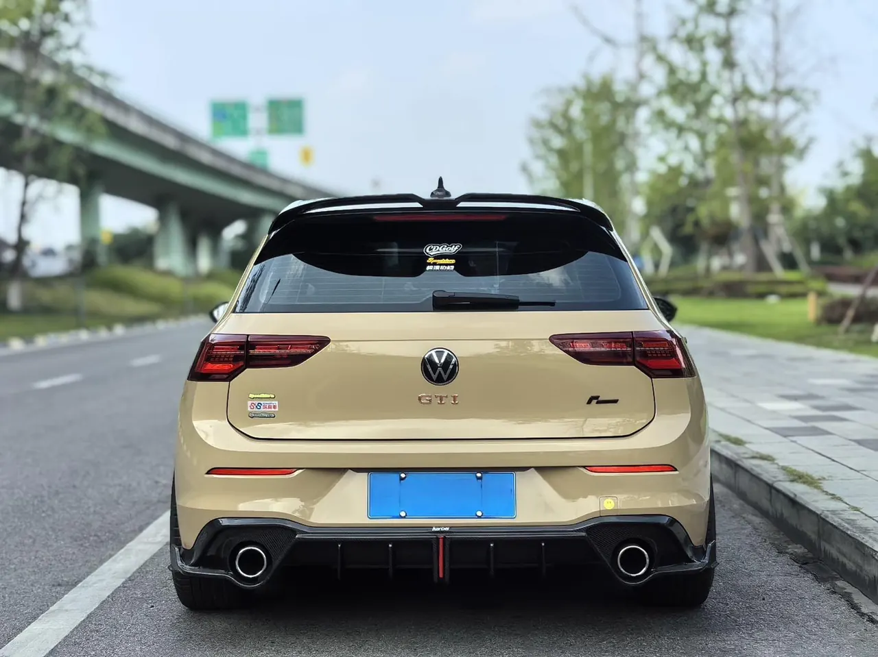 Volkswagen 2021 Golf GTI 2.0TSI Automatic 3